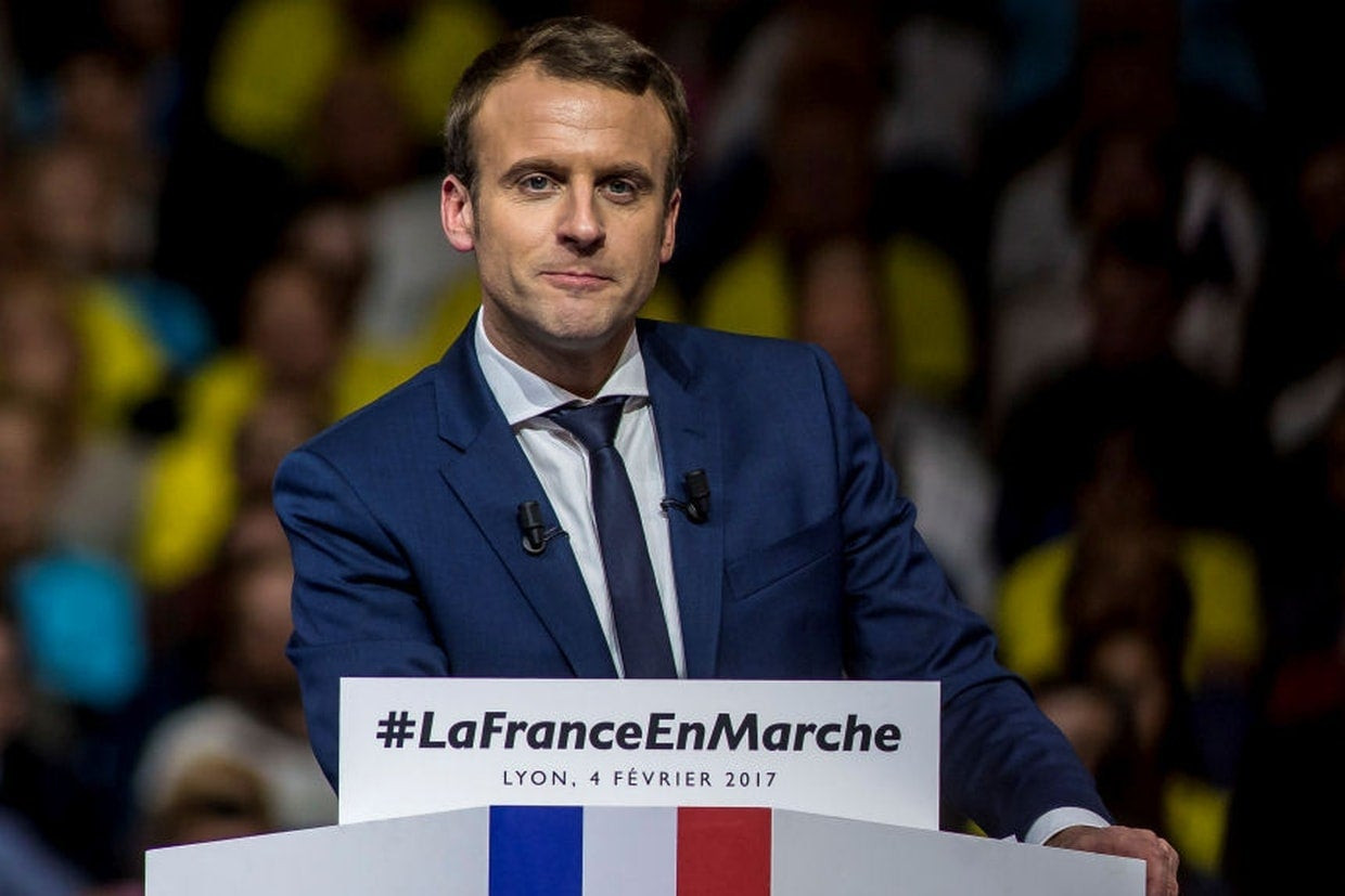 Ο Μακρόν εξετάζει το ενδεχόμενο συνεδρίασης του κοινοβουλίου αρχές Ιουλίου στις Βερσαλλίες